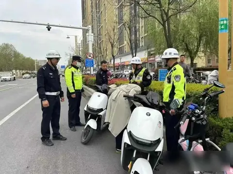 新规上路车主慌，旧车被扣新标难搞，到底该买啥车才放心？