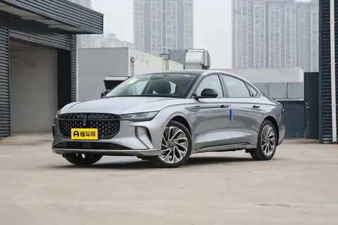 预算25万买B级车,林肯Z和沃尔沃S60如何选?